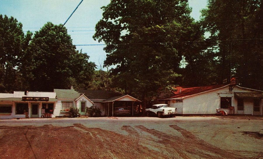 Klinger Lake Shopping Center (Klinger Lake Lunch) - Vintage Postcard (newer photo)